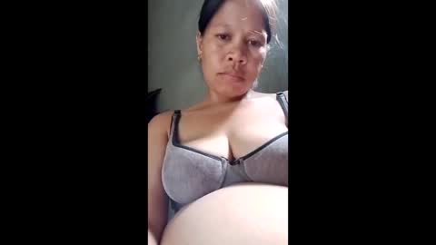 Snapshot of milkymamy chatting on June 9, 7:53 am milkymamy online show from June 9, 7:53 am