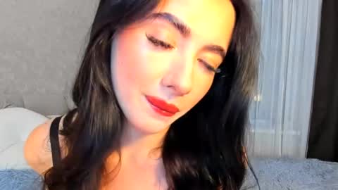 milla moore online show from October 18, 5:46 pm