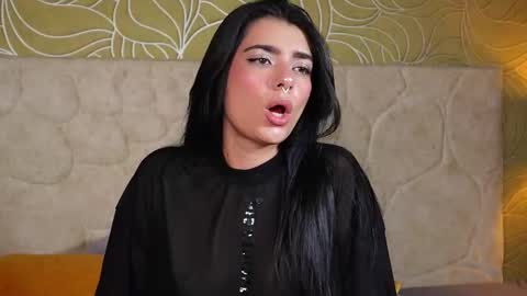 Snapshot of millabliss chatting on October 5, 8:40 pm MillaBliss online show from October 5, 8:40 pm