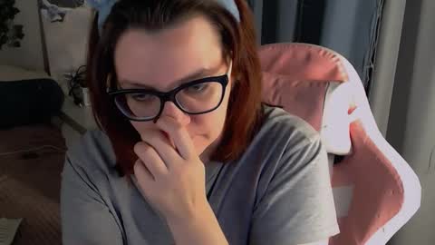 Snapshot of millapoolys chatting on December 20, 10:17 pm Milla online show from December 20, 10:17 pm