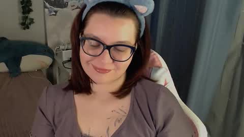 Snapshot of millapoolys chatting on February 5, 2:22 pm Milla online show from February 5, 2:22 pm