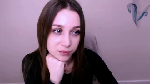 Snapshot of millasamsd chatting on January 19, 9:35 am Milla online show from January 19, 9:35 am