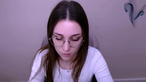 Snapshot of millasamsd chatting on February 7, 1:37 pm Milla online show from February 7, 1:37 pm