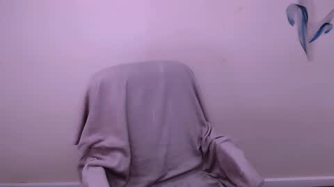 Snapshot of millasamsd chatting on February 18, 10:55 am Milla online show from February 18, 10:55 am