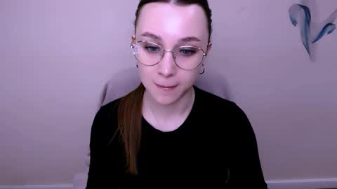 Snapshot of millasamsd chatting on February 25, 10:25 am Milla online show from February 25, 10:25 am