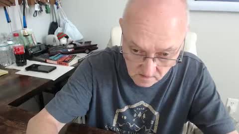 Snapshot of millenium0129 chatting on September 8, 3:33 pm millenium0129 online show from September 8, 3:33 pm