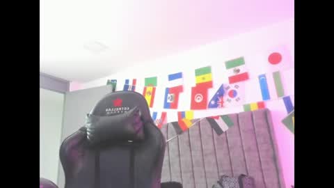 miller_silvana online show from July 13, 12:08 pm