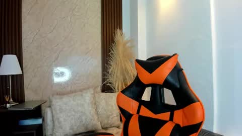Snapshot of miller_sweet chatting on September 17, 8:21 pm Aleja online show from September 17, 8:21 pm