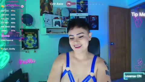 Im girl my name is Johana  online show from January 10, 9:30 pm