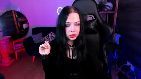 Snapshot of milleycyrus_ chatting on March 27, 1:11 pm milleycyrus_ online show from March 27, 1:11 pm