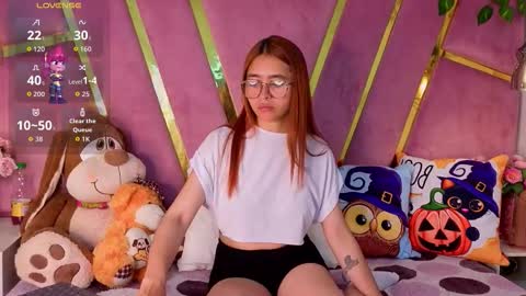 Snapshot of milleyjones_ chatting on October 14, 8:09 pm milleyjones_ online show from October 14, 8:09 pm