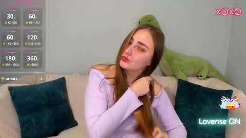 millibrooksss online show from April 9, 1:27 am