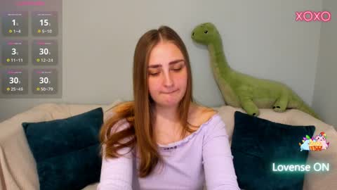 millibrooksss online show from April 10, 1:44 am