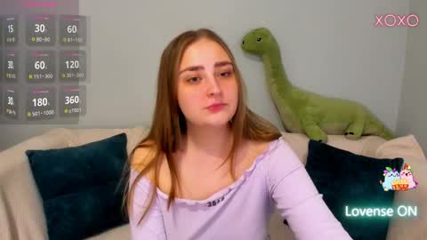 millibrooksss online show from April 17, 1:52 am