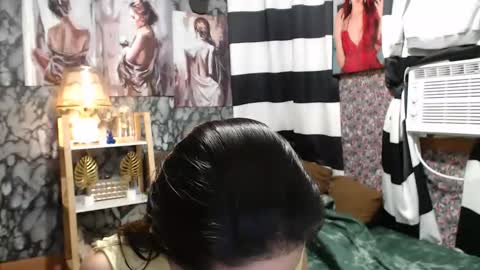 Im Milliedont forget to follow me online show from September 14, 6:18 pm