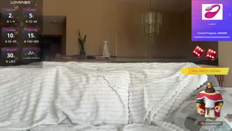 milliebrooks online show from April 18, 7:07 pm