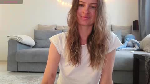 milly_browski online show from October 10, 1:54 pm