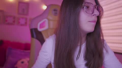 MILLY online show from May 5, 7:22 pm
