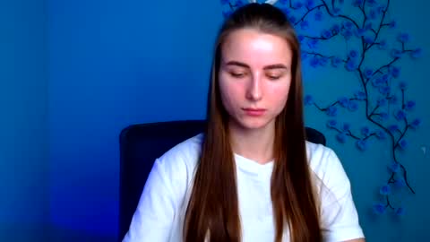 Snapshot of milly_liss chatting on July 15, 6:07 am Milly online show from July 15, 6:07 am
