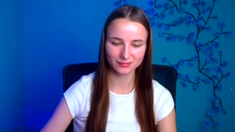 Snapshot of milly_liss chatting on July 29, 6:11 am Milly online show from July 29, 6:11 am