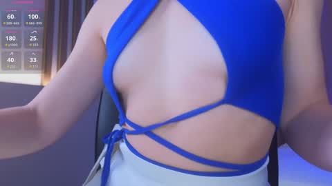 Snapshot of milly_shy chatting on October 10, 6:56 am Milly online show from October 10, 6:56 am