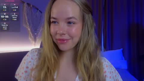 Snapshot of milly_shy chatting on November 3, 6:47 am Milly online show from November 3, 6:47 am