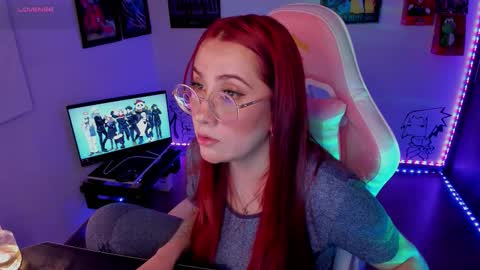 Monkey D Maddie online show from September 19, 3:19 am