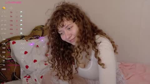 Snapshot of milounee chatting on February 16, 9:05 am milounee online show from February 16, 9:05 am