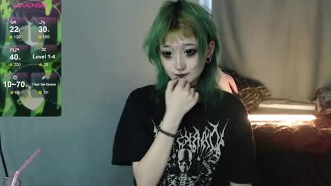 milten_trish online show from March 14, 5:02 am