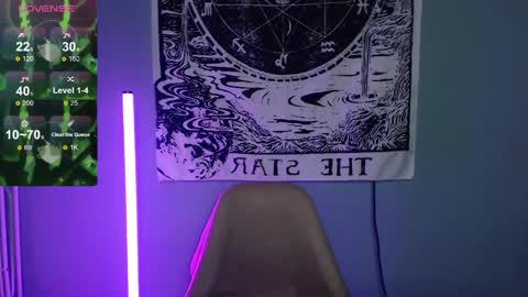 Snapshot of milten_trish chatting on June 3, 12:57 am milten_trish online show from June 3, 12:57 am