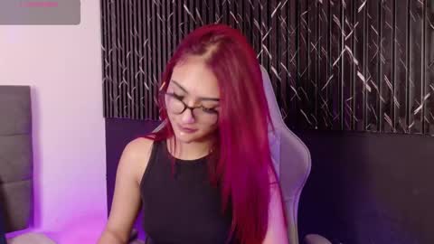 Snapshot of miluv19 chatting on September 25, 10:13 pm miluv19 online show from September 25, 10:13 pm