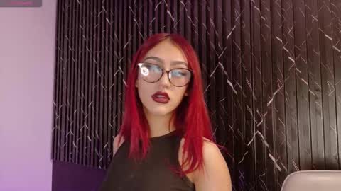 Snapshot of miluv19 chatting on October 5, 8:51 pm miluv19 online show from October 5, 8:51 pm