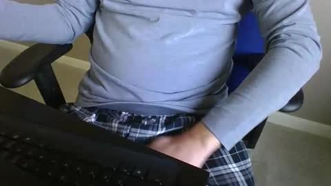 milwaukeebadger24 online show from December 18, 4:06 pm