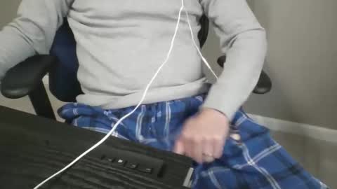 milwaukeebadger24 online show from April 8, 12:27 pm