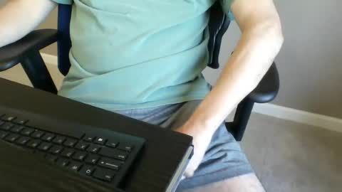 milwaukeebadger24 online show from June 19, 1:37 pm