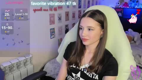 Emily online show from February 21, 6:59 pm