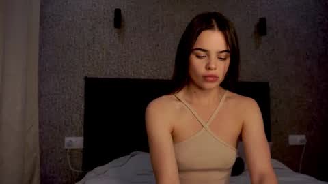 Linda online show from October 11, 1:31 pm