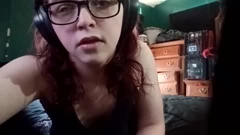 mimi142 online show from April 2, 5:21 pm