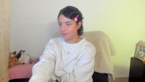 Mimii  online show from May 18, 2:40 am