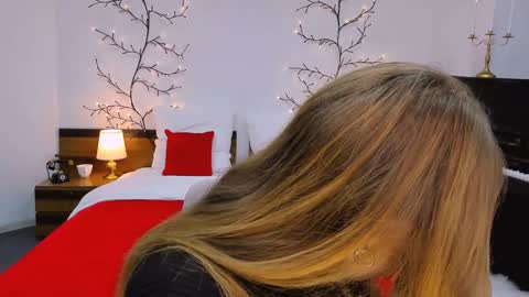 Kelly online show from January 30, 4:24 pm