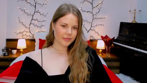 Kelly online show from February 5, 9:15 am