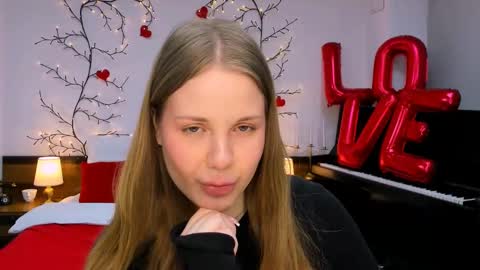 Kelly online show from February 25, 12:24 pm