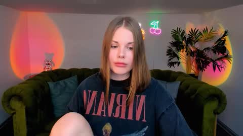 Kelly online show from September 19, 9:11 am