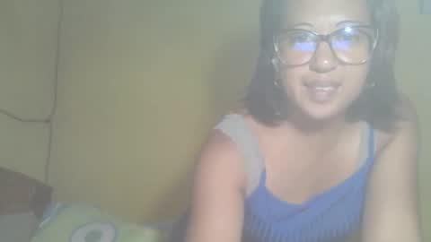 Snapshot of mimisou512 chatting on February 26, 6:18 pm mimisou512 online show from February 26, 6:18 pm