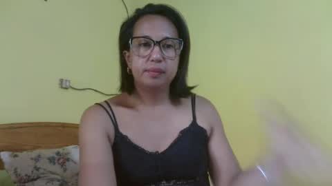 Snapshot of mimisou513 chatting on December 8, 2:19 pm misou online show from December 8, 2:19 pm