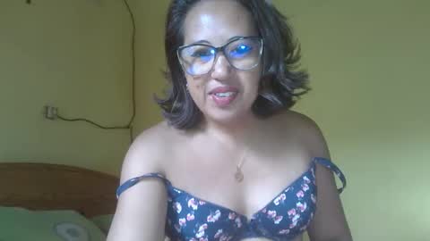 Snapshot of mimisou513 chatting on September 22, 7:10 am misou online show from September 22, 7:10 am