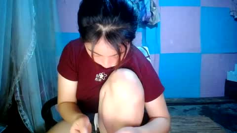 Snapshot of min_baby chatting on July 23, 1:58 am min_baby online show from July 23, 1:58 am