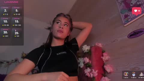 Snapshot of minami_nakamura chatting on October 6, 10:29 pm minami_nakamura online show from October 6, 10:29 pm