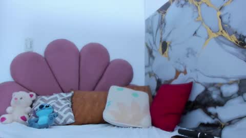 minari_ online show from February 4, 3:40 pm