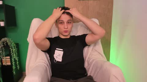 Snapshot of minato_kono chatting on January 29, 12:13 pm minato_kono online show from January 29, 12:13 pm